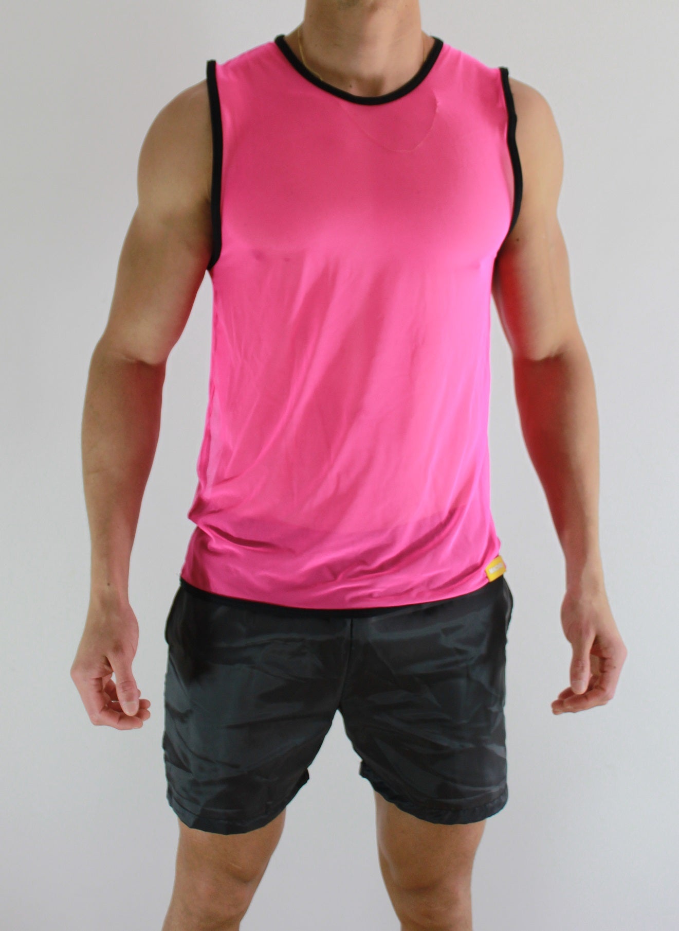 Camiseta Flúor Rosa – La actitud que no pasa desapercibida