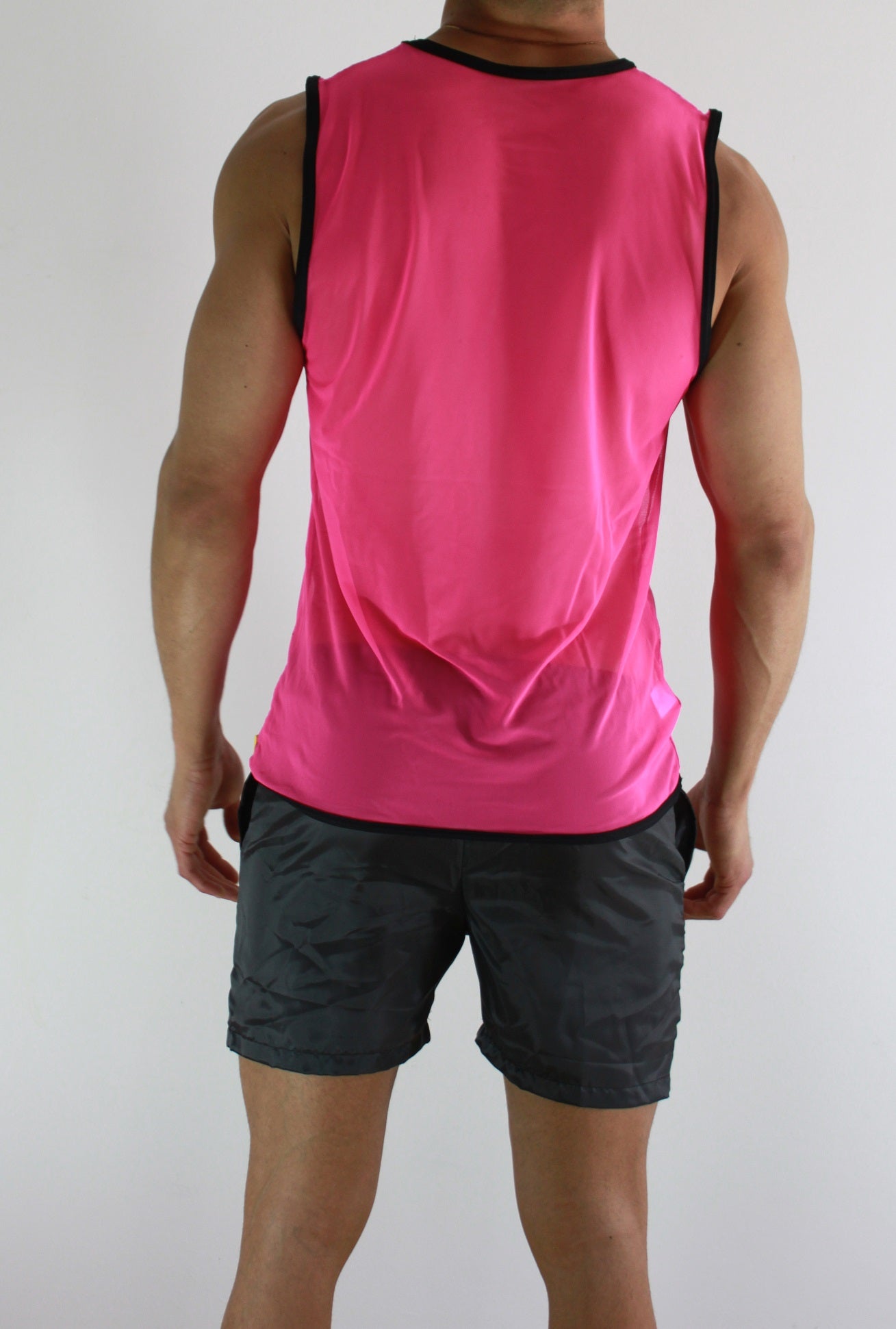 Camiseta Flúor Rosa – La actitud que no pasa desapercibida