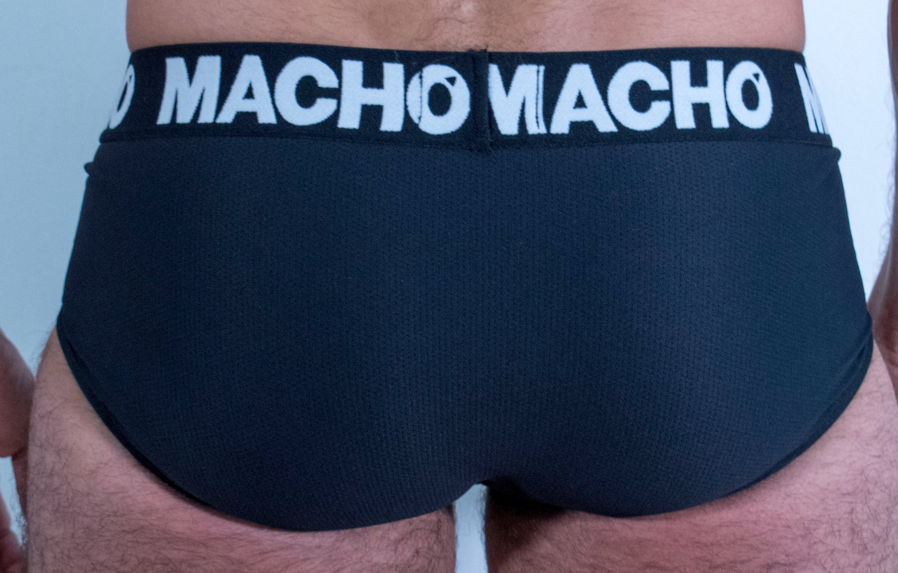 Slip MACHO Negro Clásico